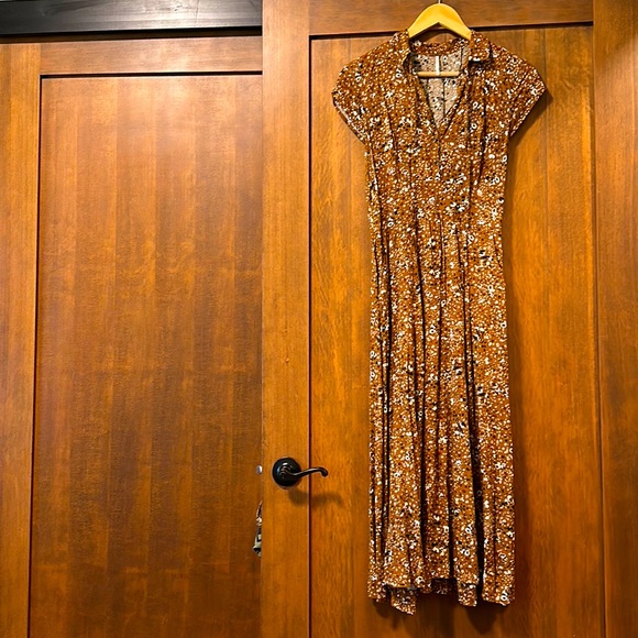 Free People Floral Midi Dress / Ditzy Floral - Picture 2 of 5